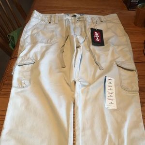 Levi Women’s Boyfriend Cargo Pants